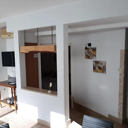 Ljudmila Doo Apartment
