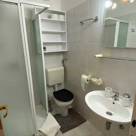 Ljudmila Doo Apartment *